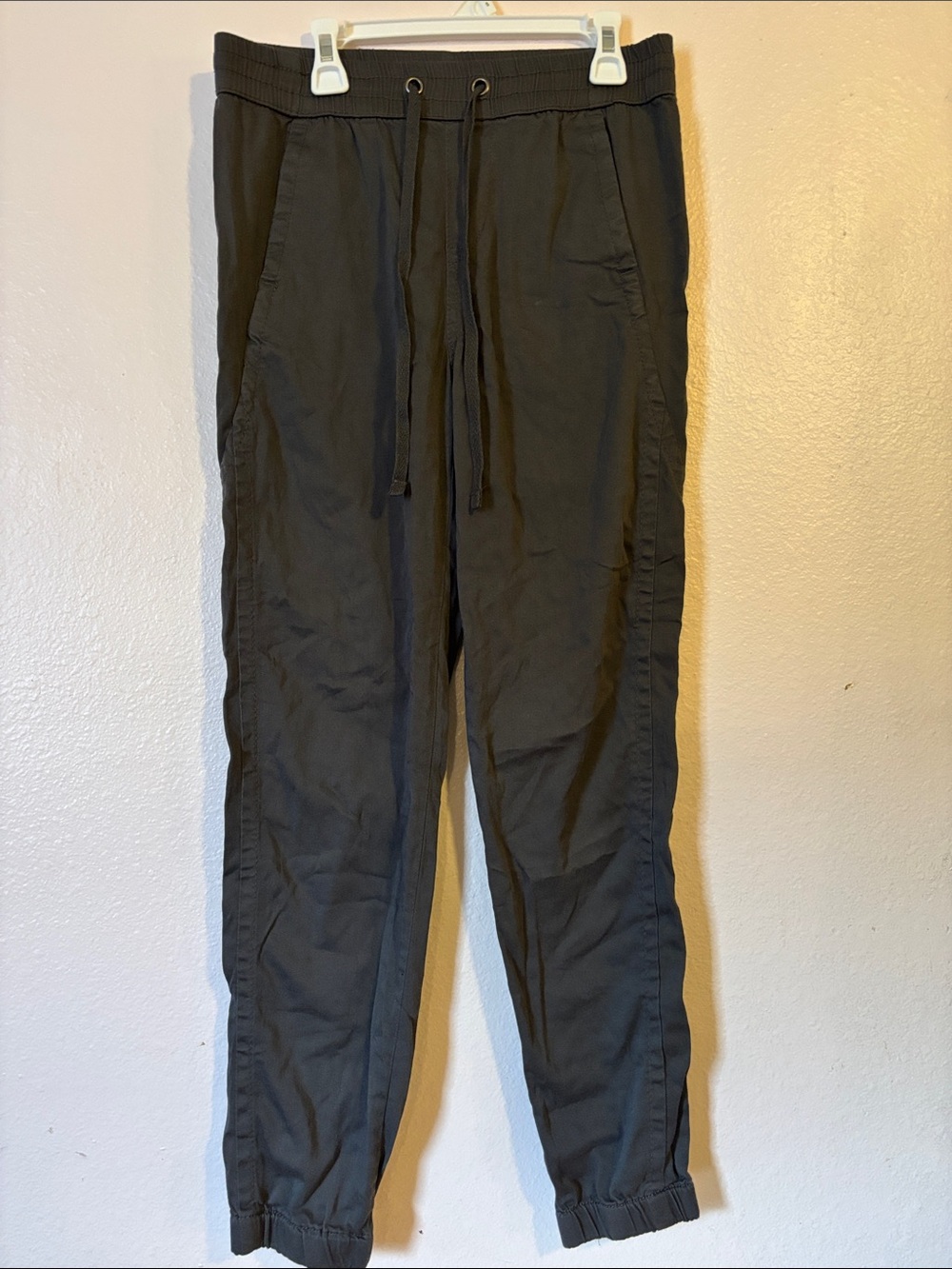 UNIONBAY Women's Dark Gray Drawstring Jogger Pants - Size Medium